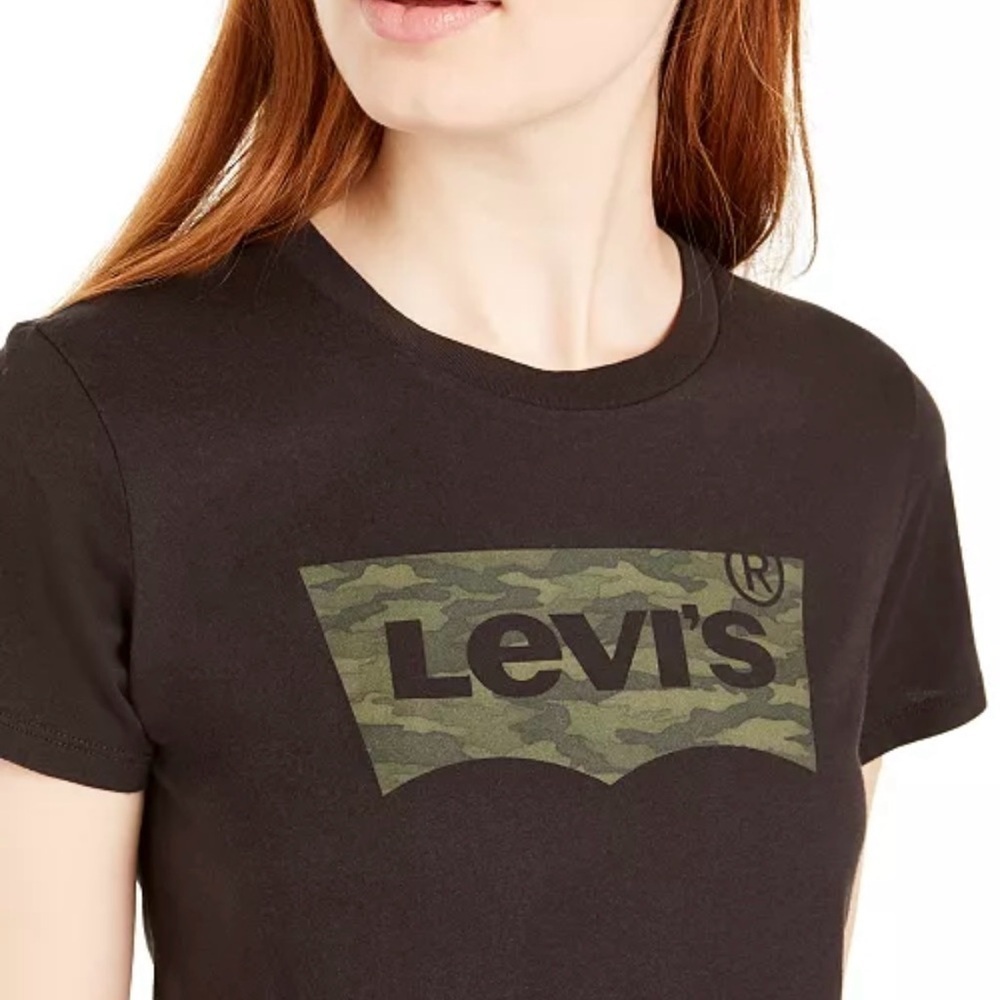 Levi's Black Green Camo Batwing Logo Tee Shirt Women Plus Size 1X Short Sleeve - Picture 13 of 13